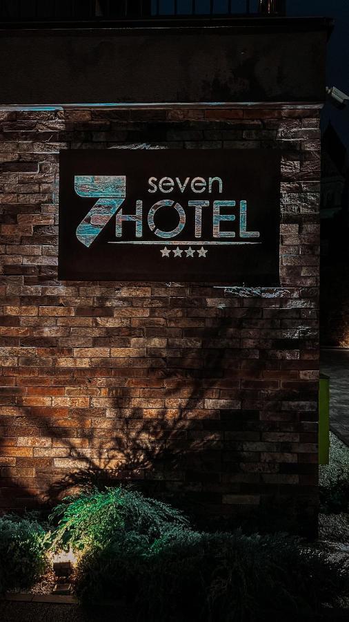 Seven Hotel Bytom - Katowice 외부 사진